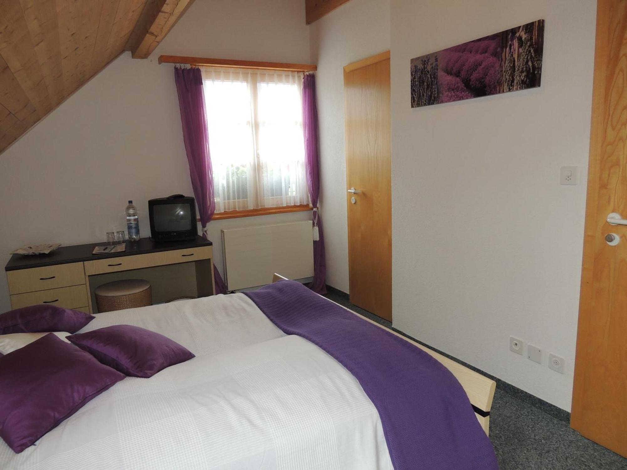 Hotel Bz Sunnahof Oberschan Room photo